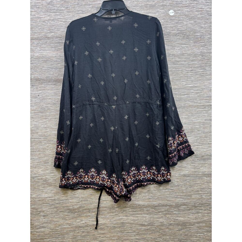 Kendall & Kylie Romper Juniors Size M Black Geometric Long Sleeve V Neck Boho - Picture 2 of 9